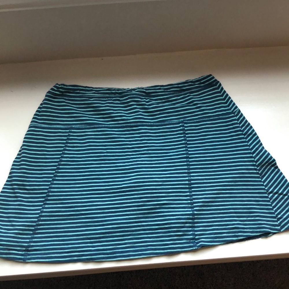 Toad & Co skort